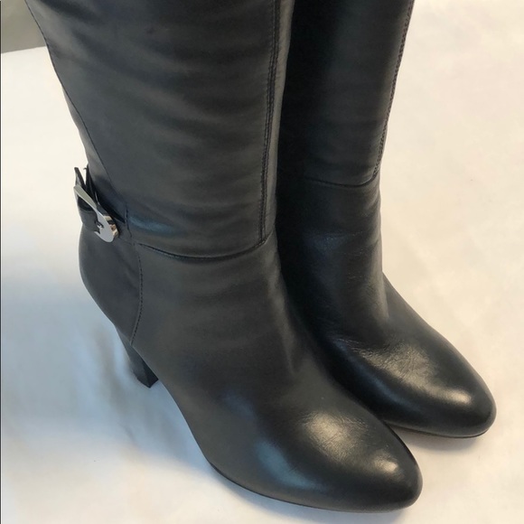 Leather boots - Picture 4 of 12